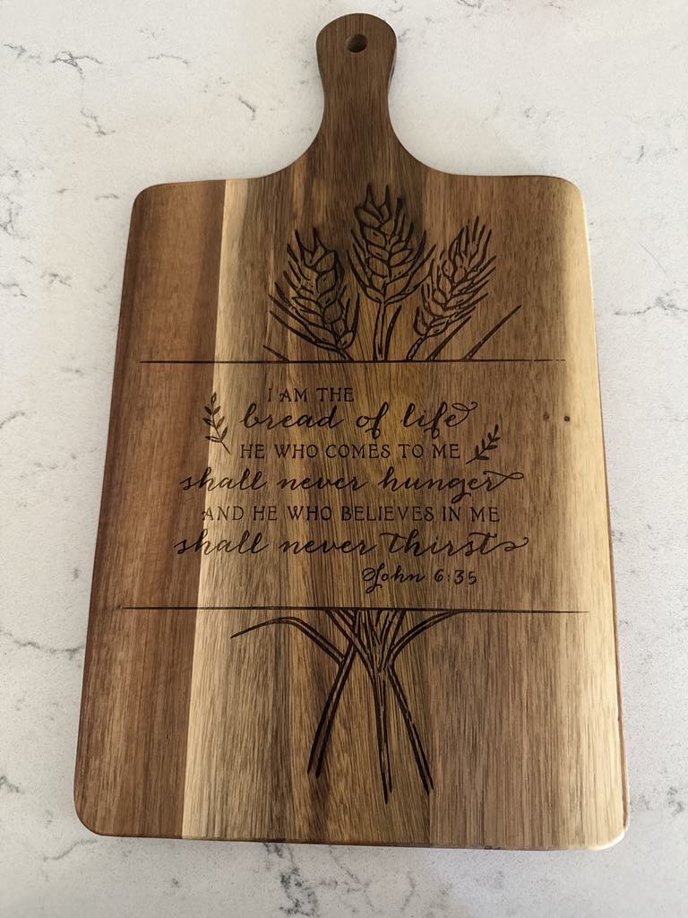 16"x9" Acacia Cutting Board