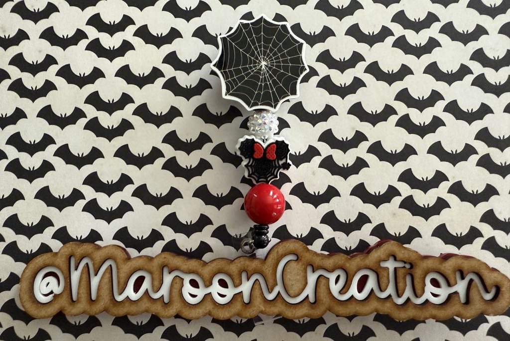 Mouse Spider Web Badge Reels